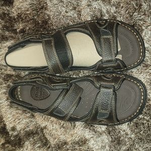 Quad Comfort Sandals